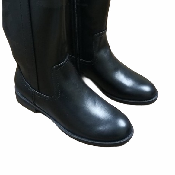 Tommy Hilfiger Boots - Picture 5 of 8